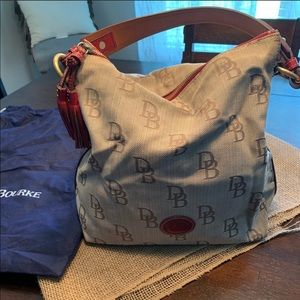 Dooney an bourke tan hobo bag